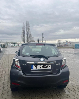 Toyota Yaris cena 33900 przebieg: 208000, rok produkcji 2014 z Piła małe 301